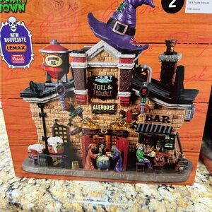 Lemax Toil & Trouble Alehouse with Witch Hat